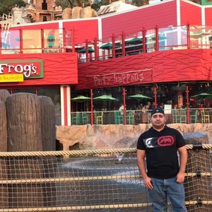 Meet your Posher, Luis antonio